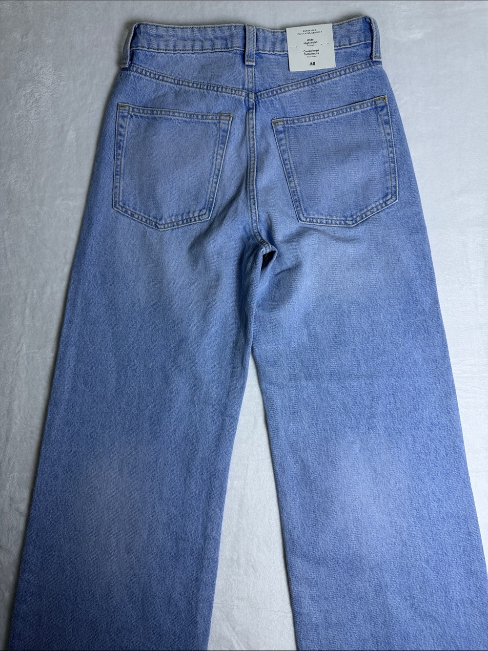 H&M Classic Straight-Leg Jeans — Light Blue Denim - Picture 5 of 8
